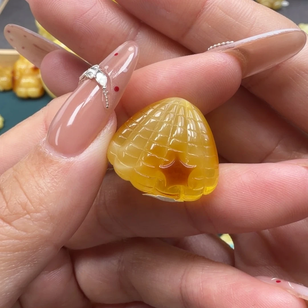 琥珀未镶嵌裸石蜜蜡