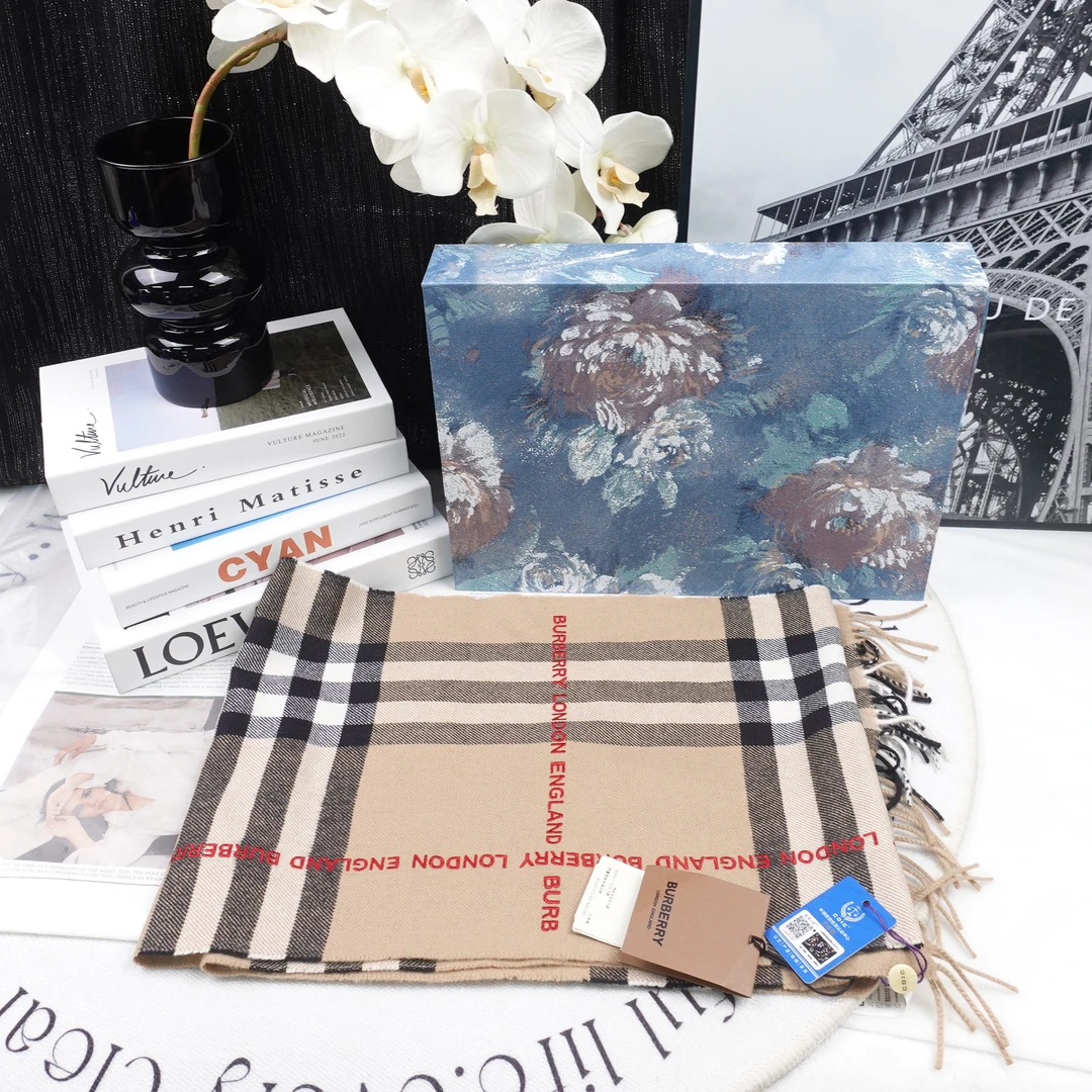 95新 BURBERRY/博柏利 围巾/T20289634