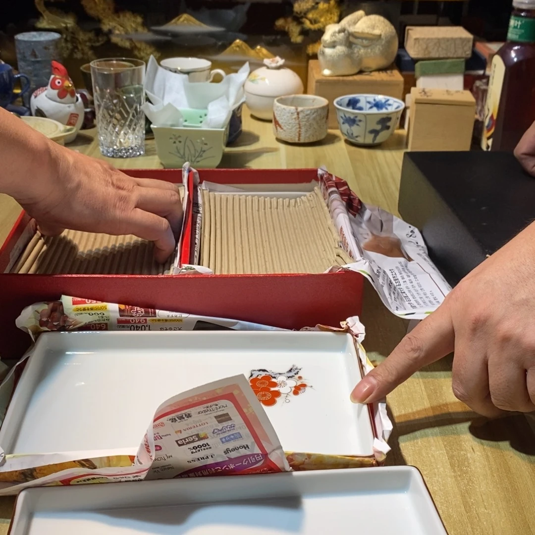 港***湾易雅集工艺品有限公司