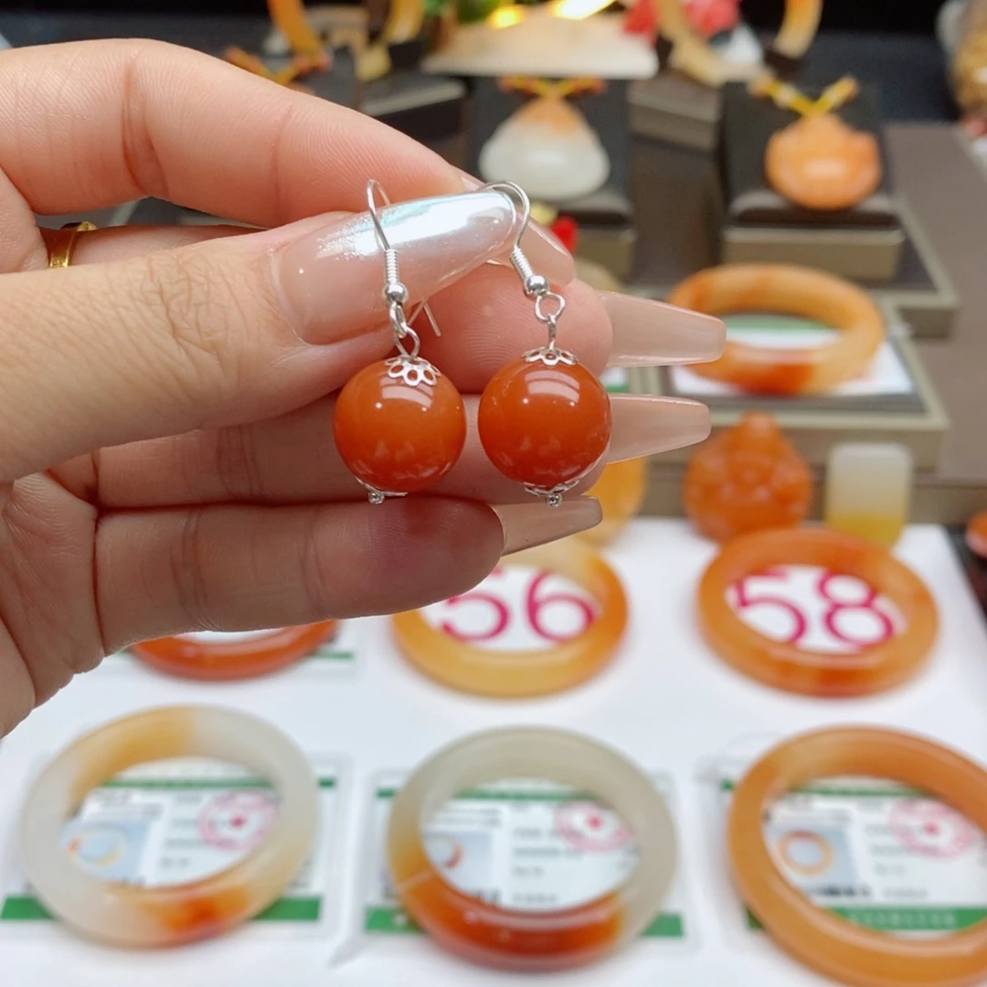 石英质玉（黄龙玉）未镶嵌耳坠