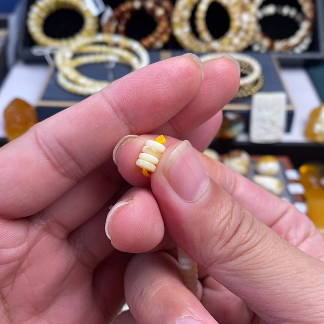 蜜蜡未镶嵌裸石6mm精工隔片