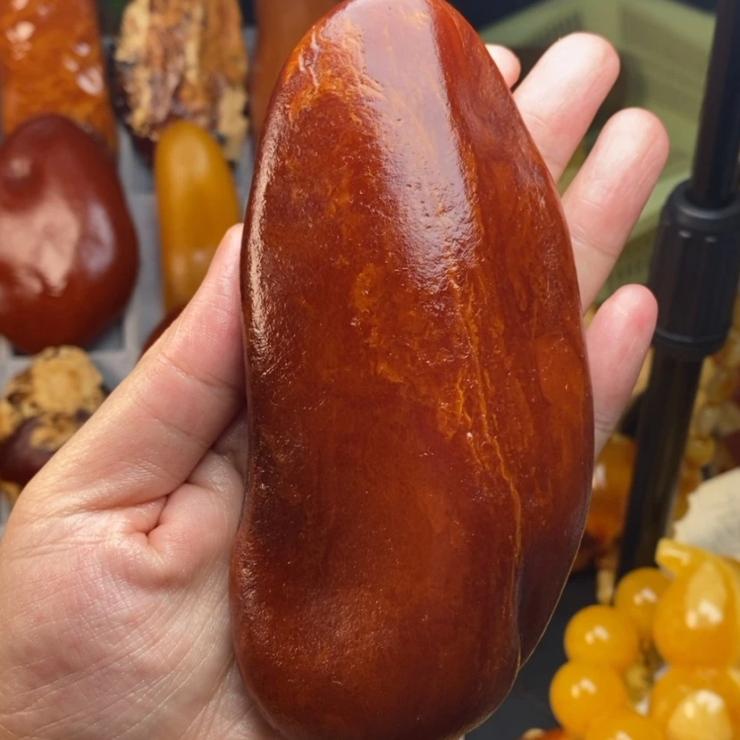 【闪购商品】未镶嵌定制琥珀裸石，。