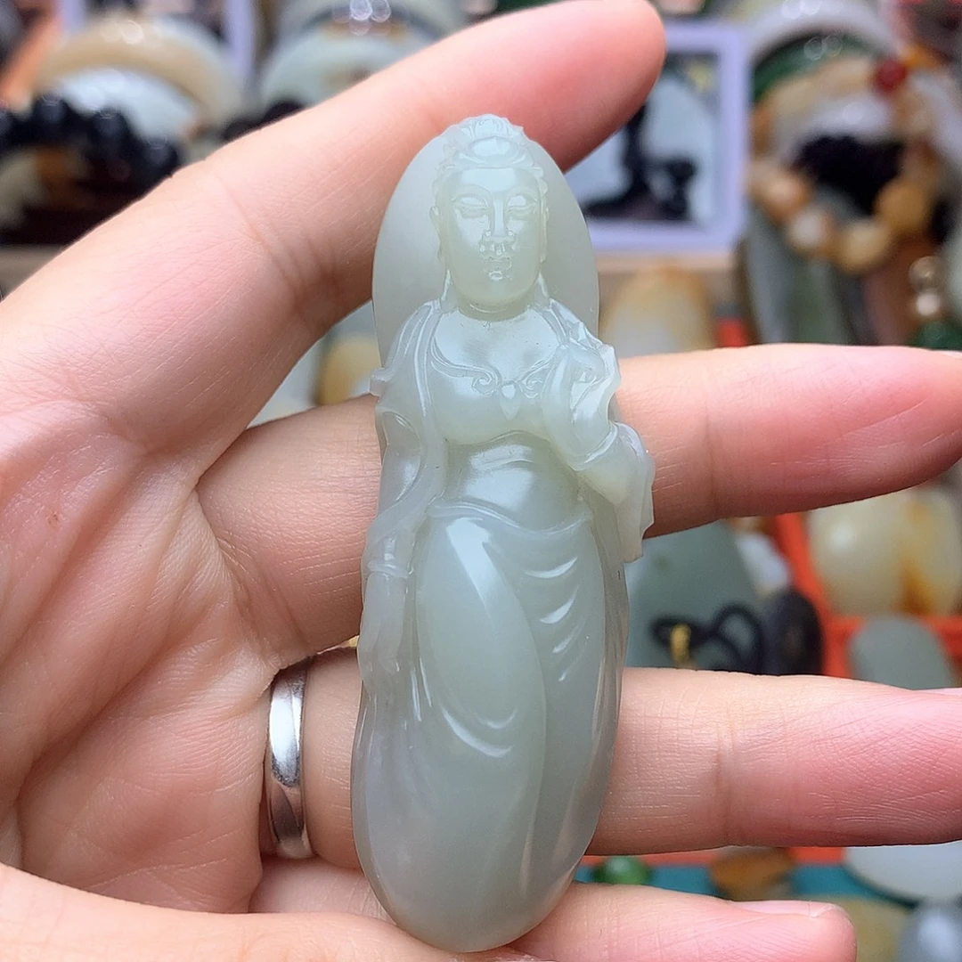 未镶嵌和田玉（子料）挂件