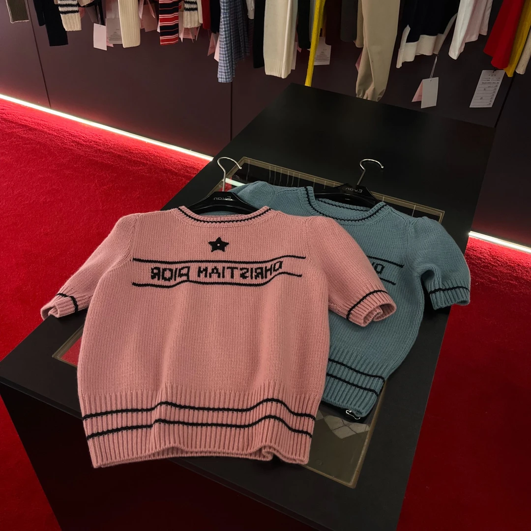 A026【D家】高版本24N幸运星刺绣春夏针织短袖休闲显瘦高级百搭女