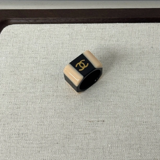 95新 Chanel/香奈儿 chillvTg /戒指