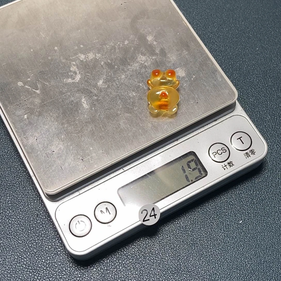 琥珀未镶嵌裸石天然琥珀蜜蜡吊坠