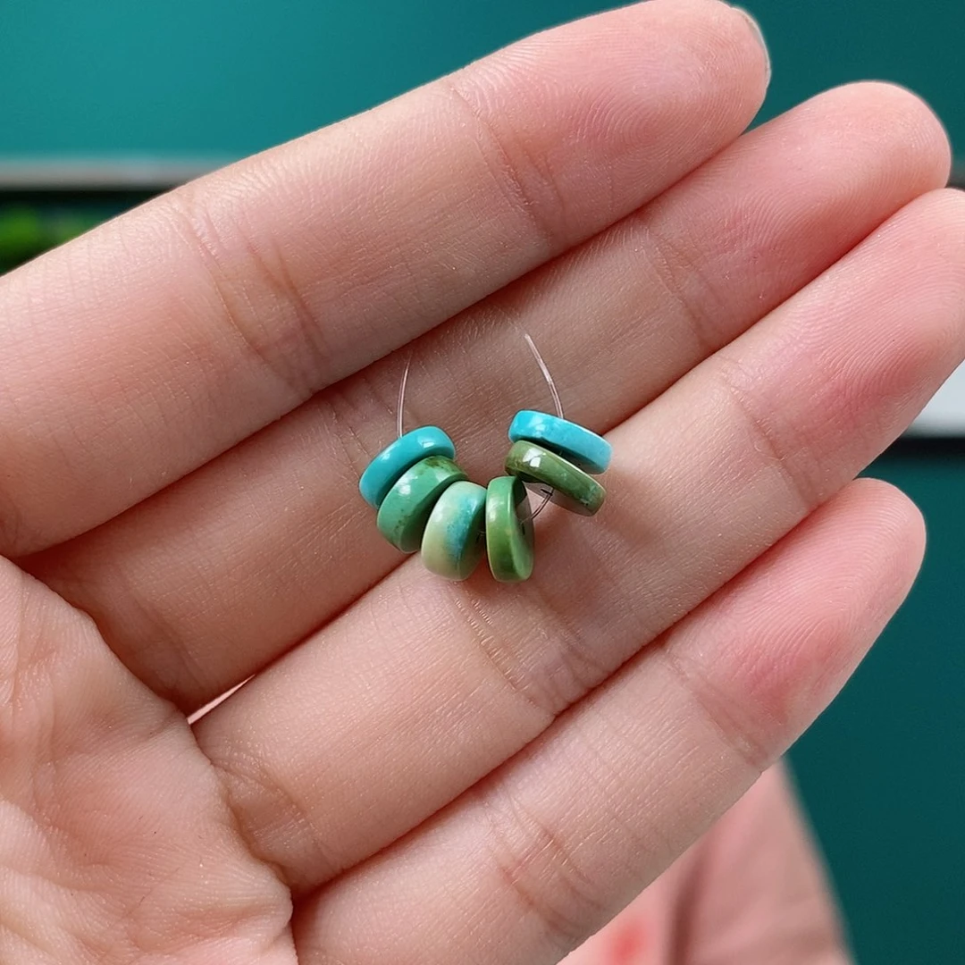 未镶嵌绿松石珠宝奇石