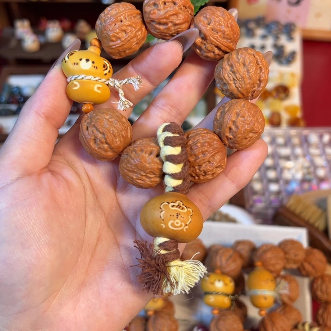 吊坠白玉菩提钱袋子葫芦秋子核桃手串