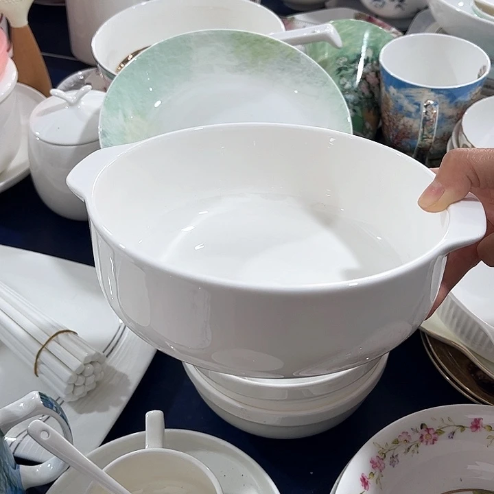 碗微瑕骨瓷双耳盘小一个