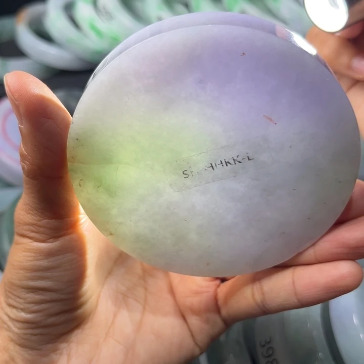 定制翡翠未镶嵌手镯