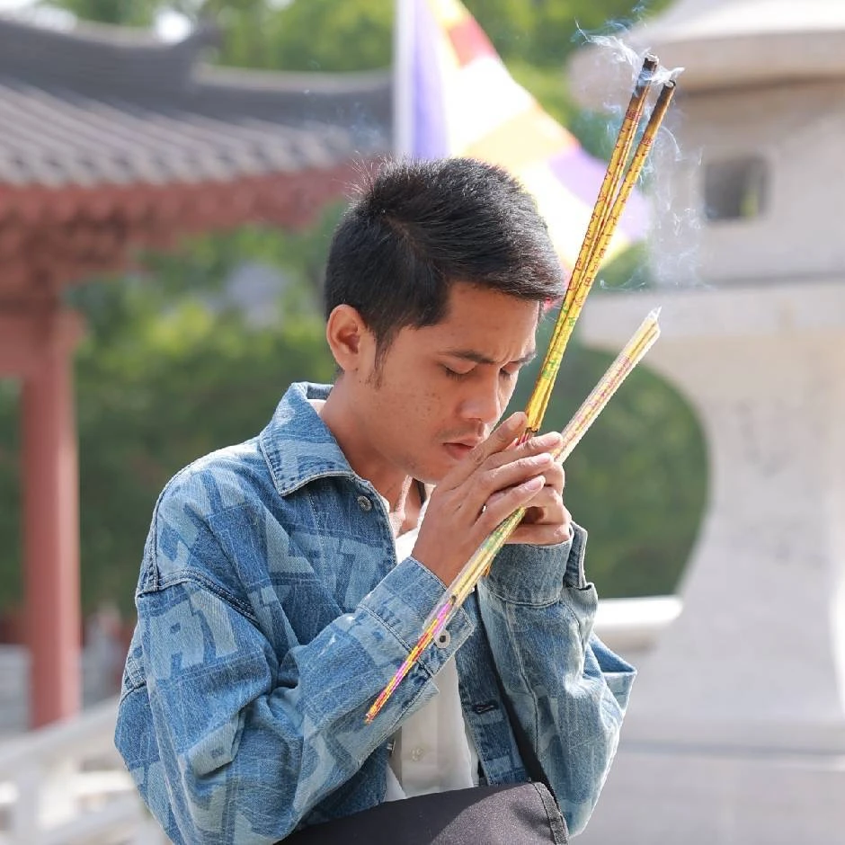 D-女神节-幸福俏佳人摆件