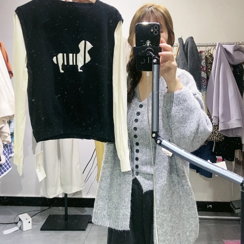 【闪购商品】黑色马甲