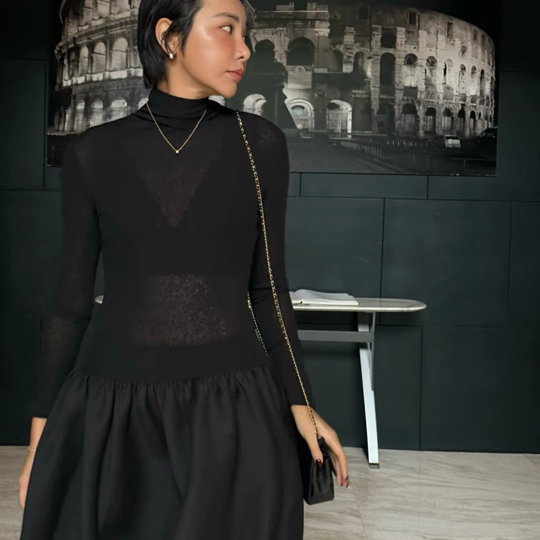 LESPOIR 设计师款高领显瘦小黑裙辣妹高级赫本风