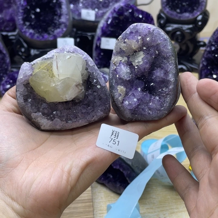 未镶嵌大型摆件（非配饰）紫晶0****1