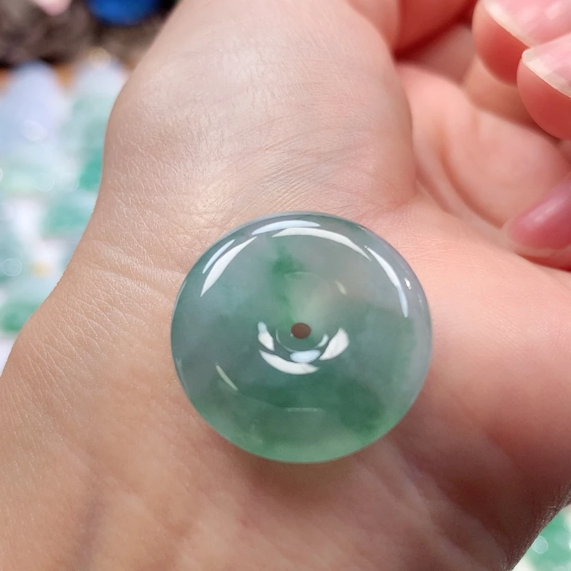 【闪购商品】翡翠未镶嵌吊坠(不含链)