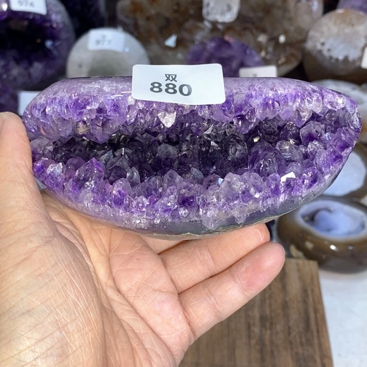 未镶嵌水晶大型摆件（非配饰）