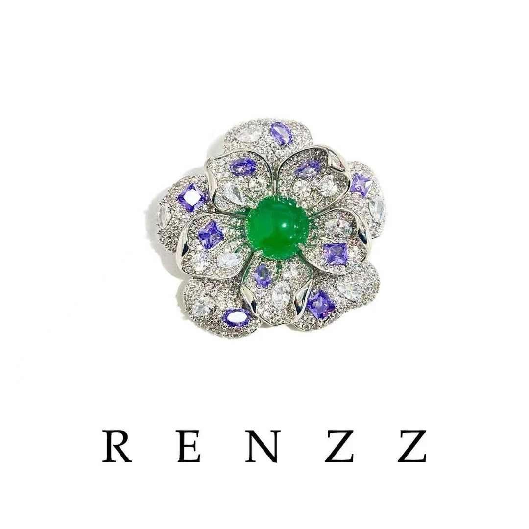 0868玉髓高定设计师山茶花胸针