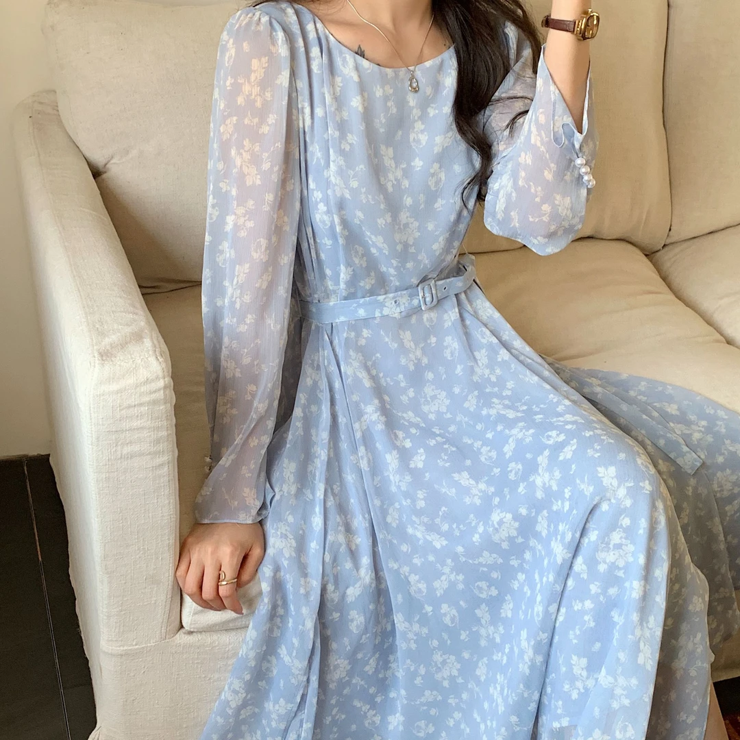 法式高腰显瘦碎花长袖套头圆领温柔气质时尚连衣裙女装温柔风