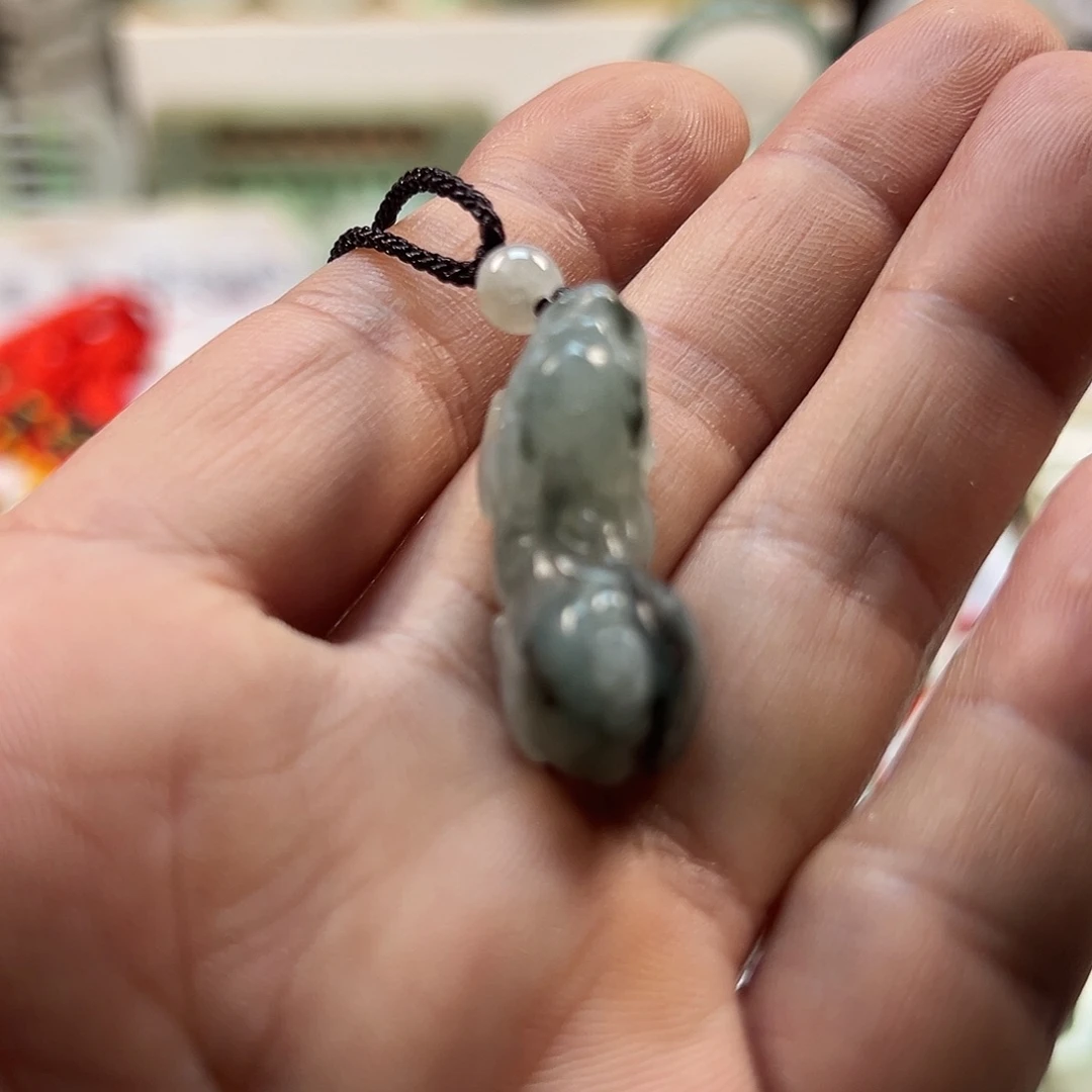 往***事未镶嵌挂件翡翠毛