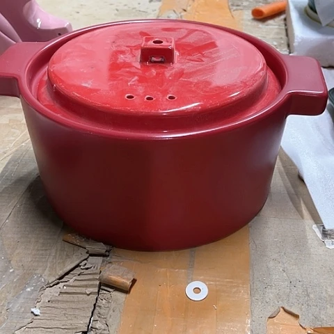 微瑕，明火，口径20，高度11，红色小号