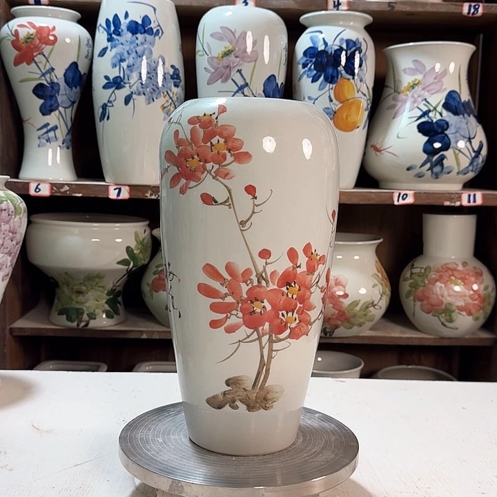 瓶大萝卜红梅花新款陶瓷陶瓷