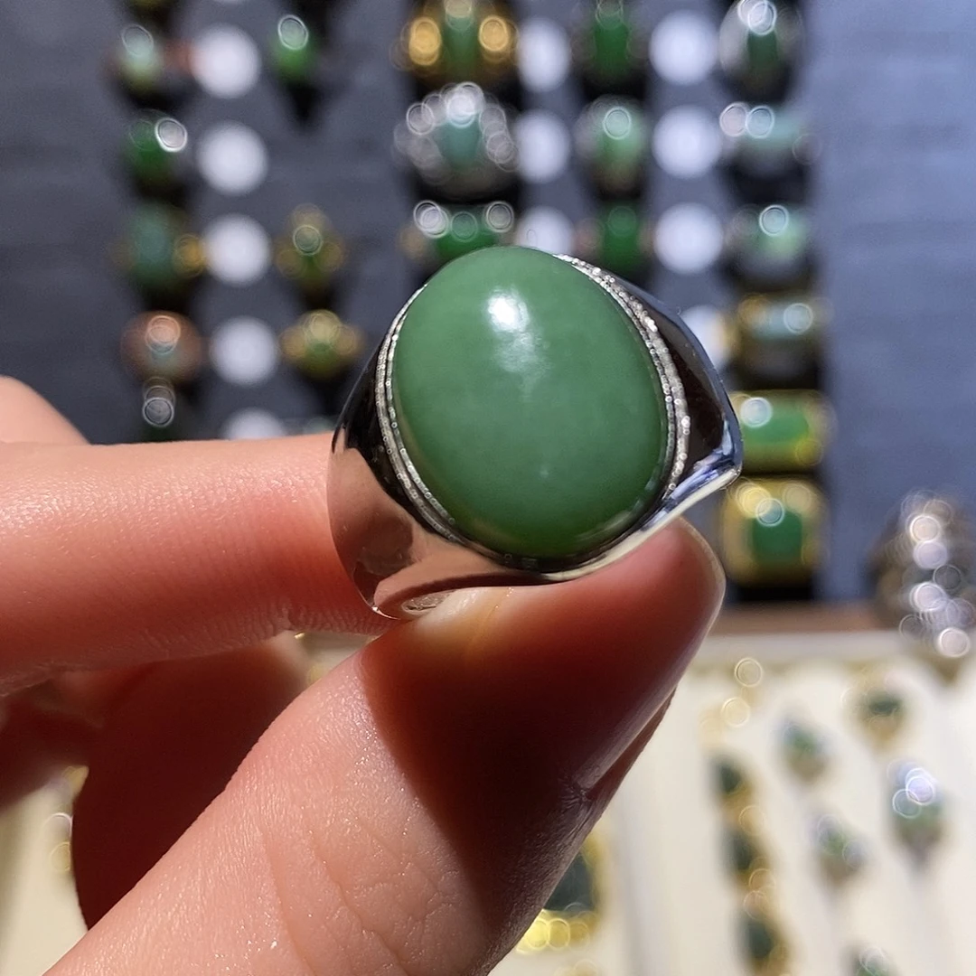 和田玉未镶嵌戒指