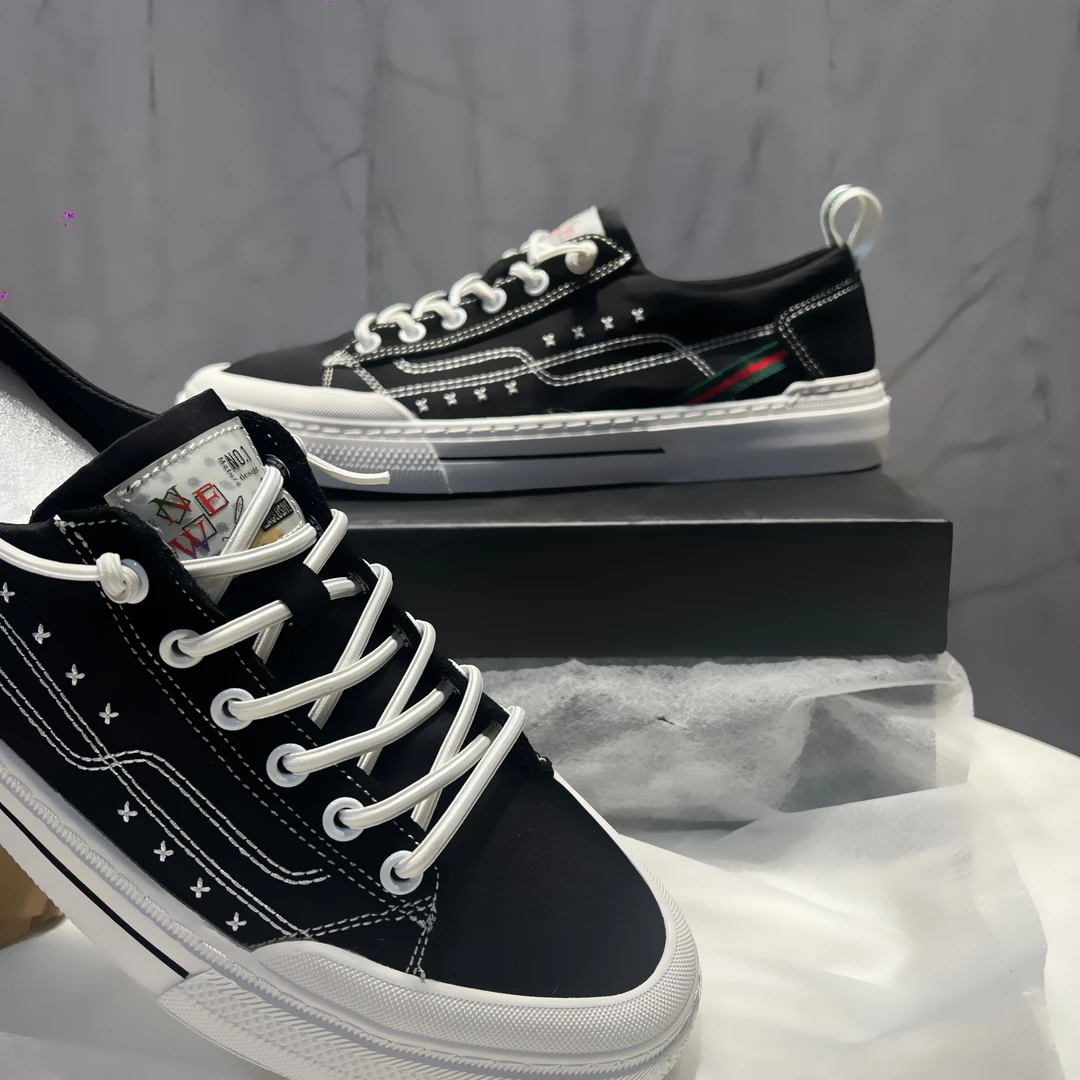 多多鞋服BTV327）25款时尚户外散步运动鞋青年百搭休闲鞋时尚板鞋