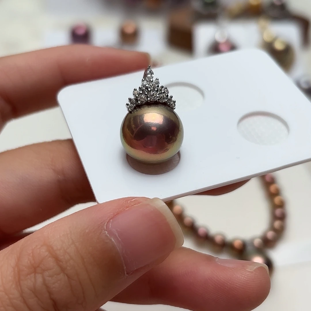 淡水珍珠银S925镶嵌吊坠(不含链)14.3正圆牛油果