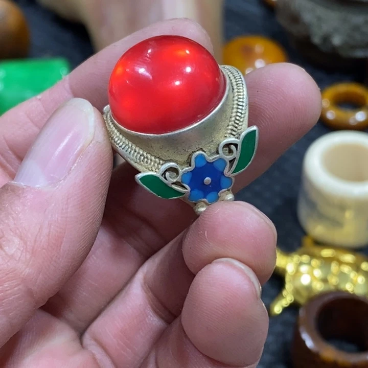 滴血莲花菩提吊坠