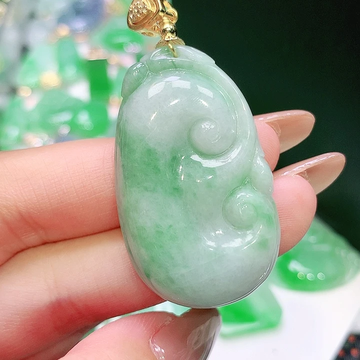 颈饰未镶嵌翡翠翡翠