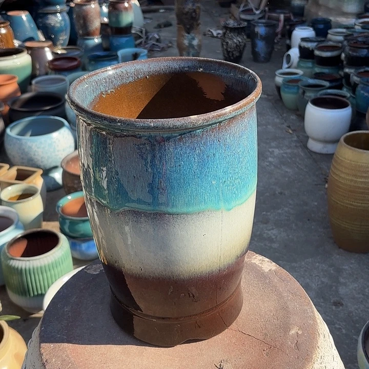 高度32厘米口22厘米