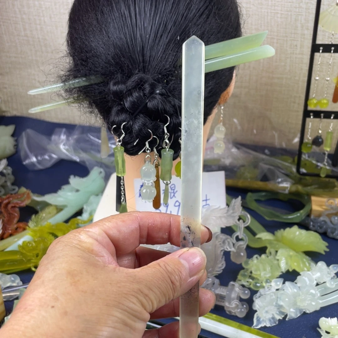 魔***使蛇纹石玉未镶嵌发饰