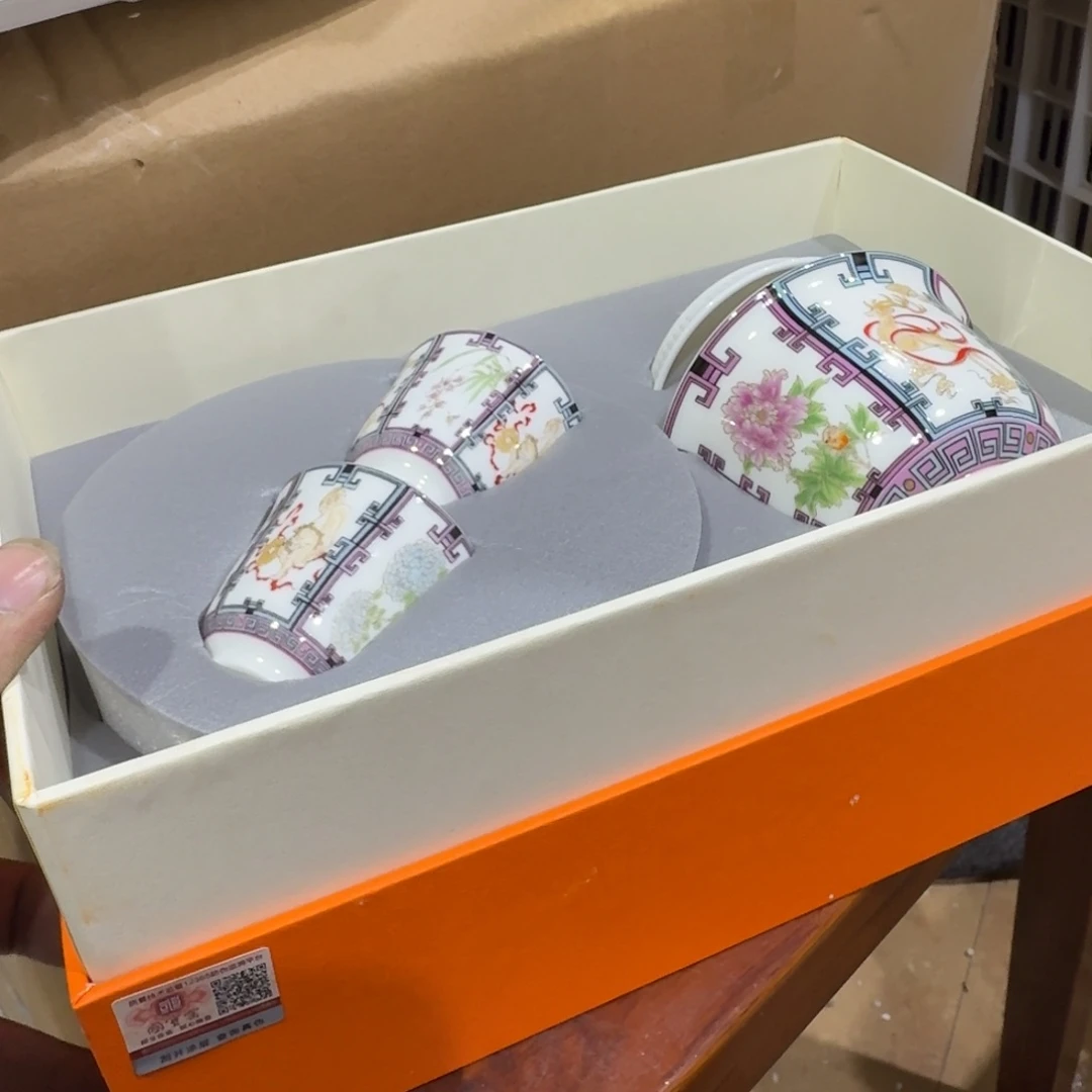 微瑕疵介意勿拍陶瓷器皿E431