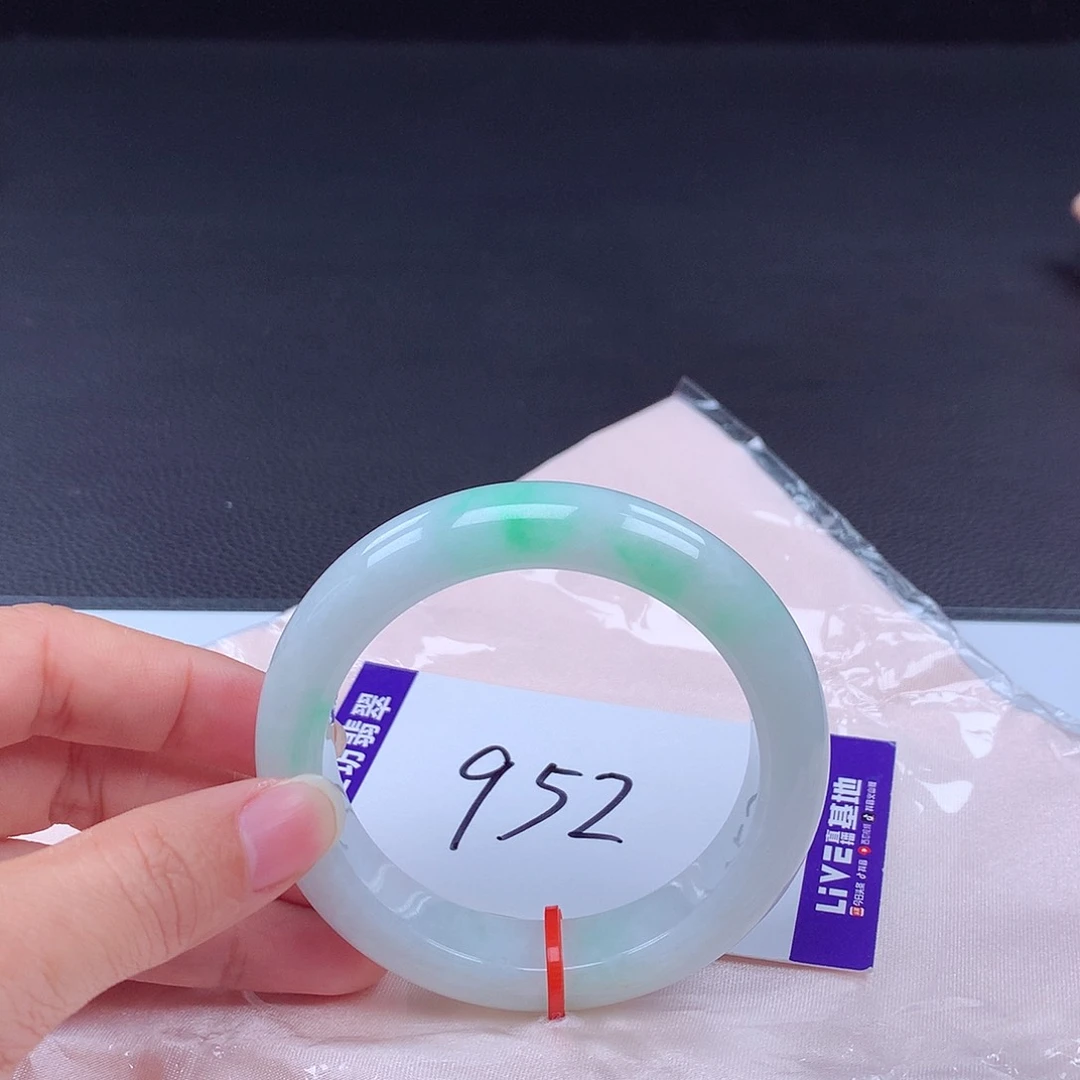 翡翠手镯未镶嵌手镯000757