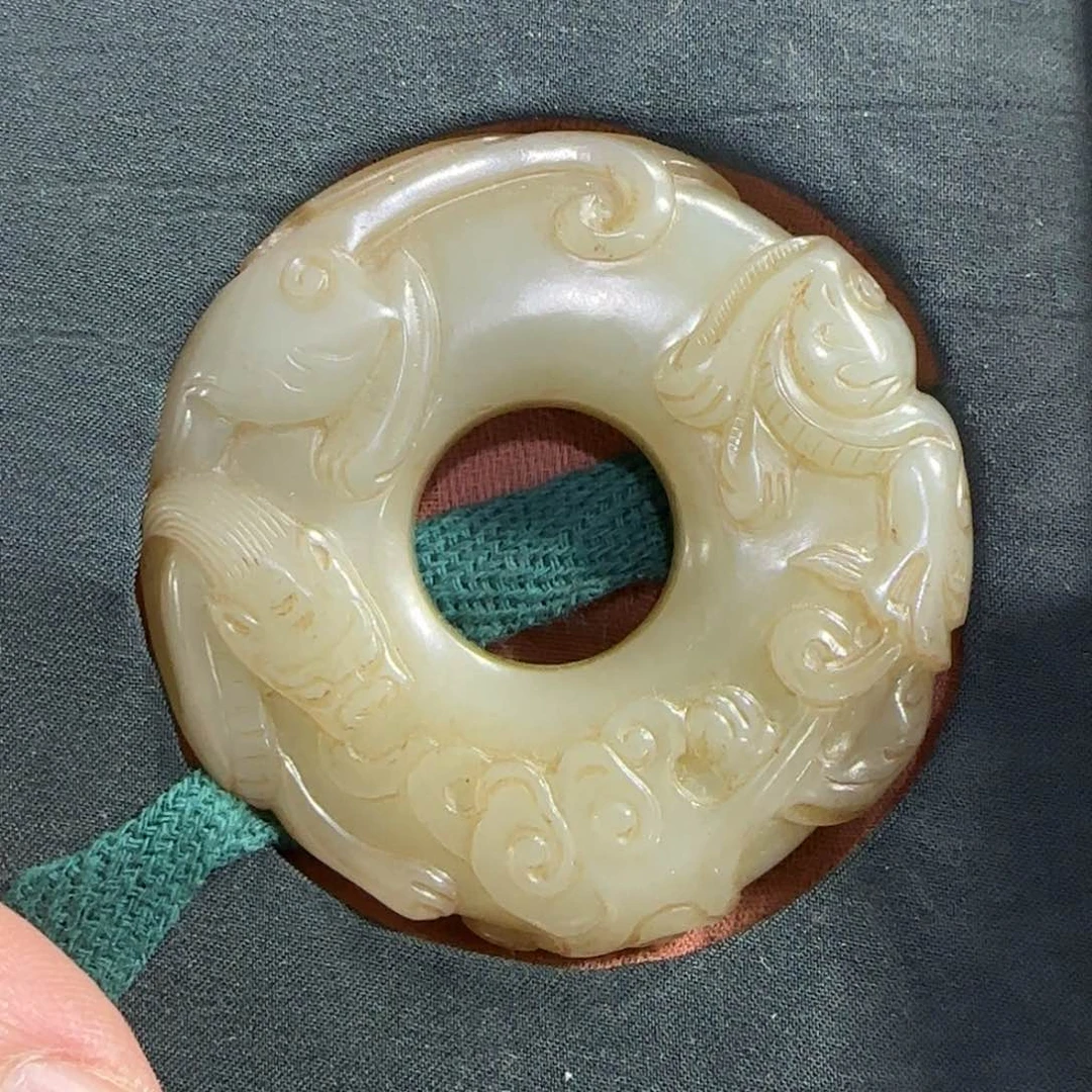 和田玉挂件未镶嵌湖**月