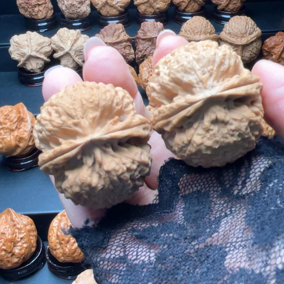 吊坠文玩核桃铁绣球尺……