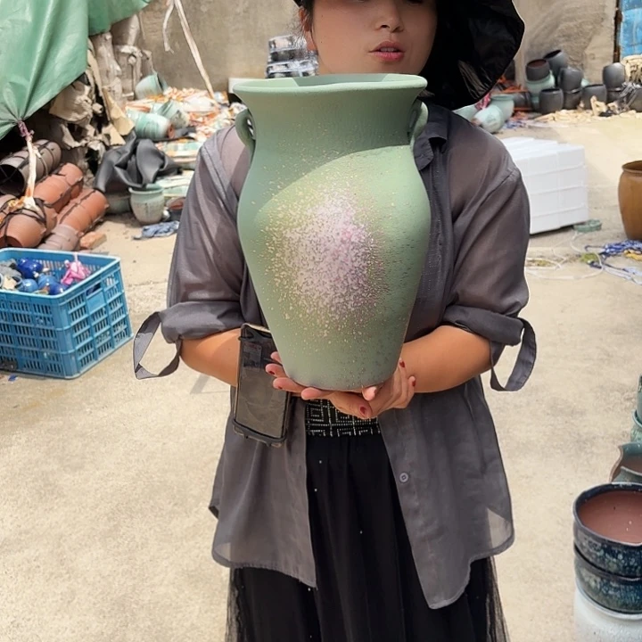 口20高32一个盆子。