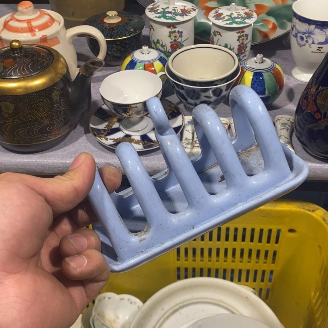 荔***茶茶盏在一起真的没有人喜欢