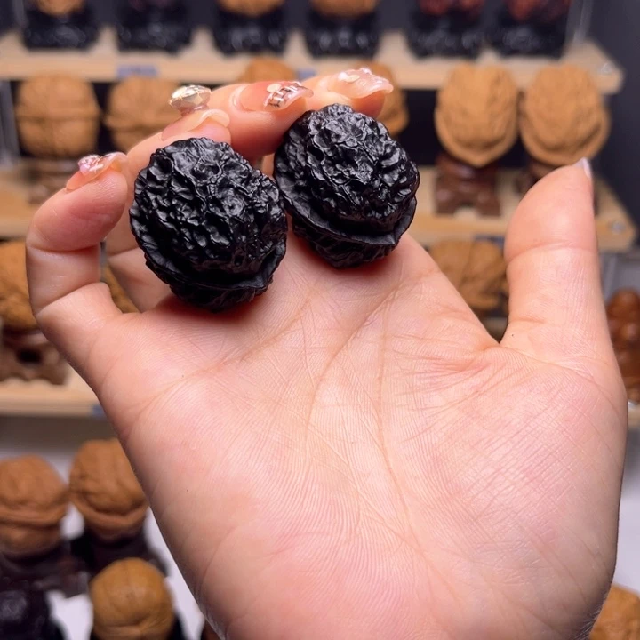 桃核吊坠金甲麒麟H23