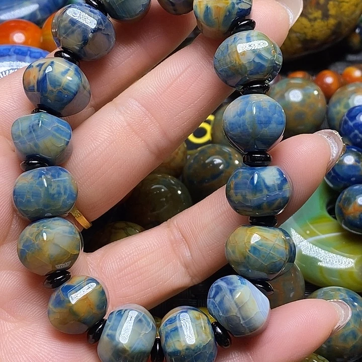 规***师玛瑙/玉髓未镶嵌颈饰