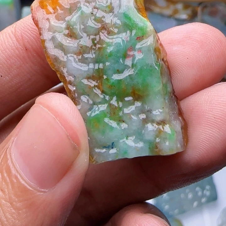 定制翡翠未镶嵌不包工