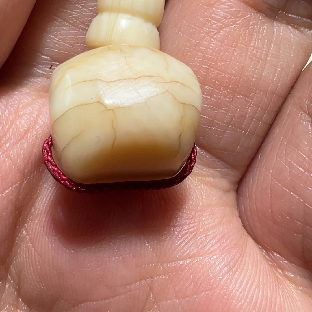 B***W颈饰玻璃墨白藏传出品01