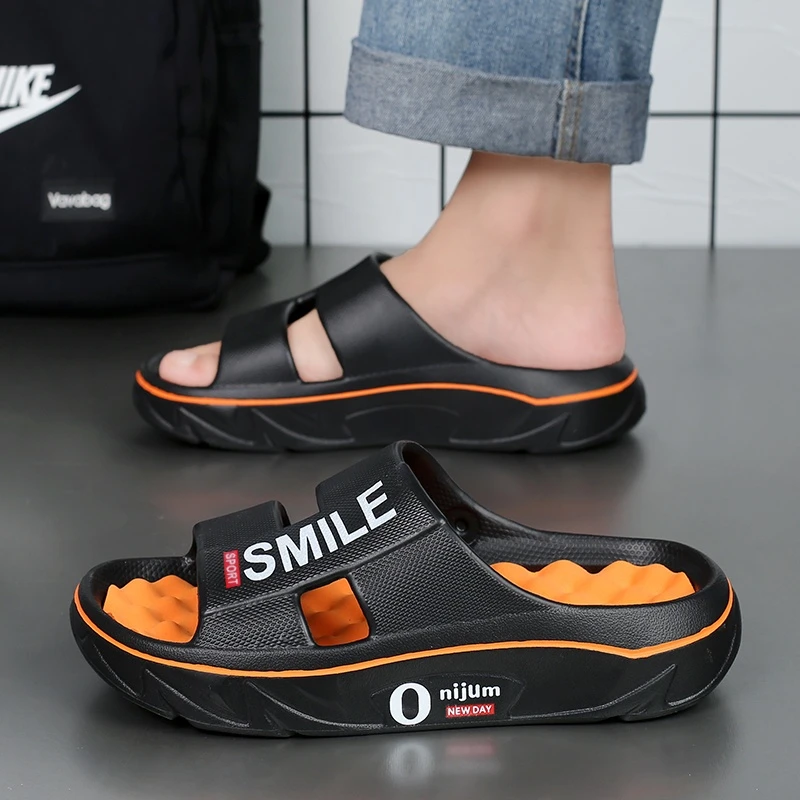 2025新款男士拖鞋夏季足底按摩防滑防臭凉拖情侣款潮流一脚蹬凉拖