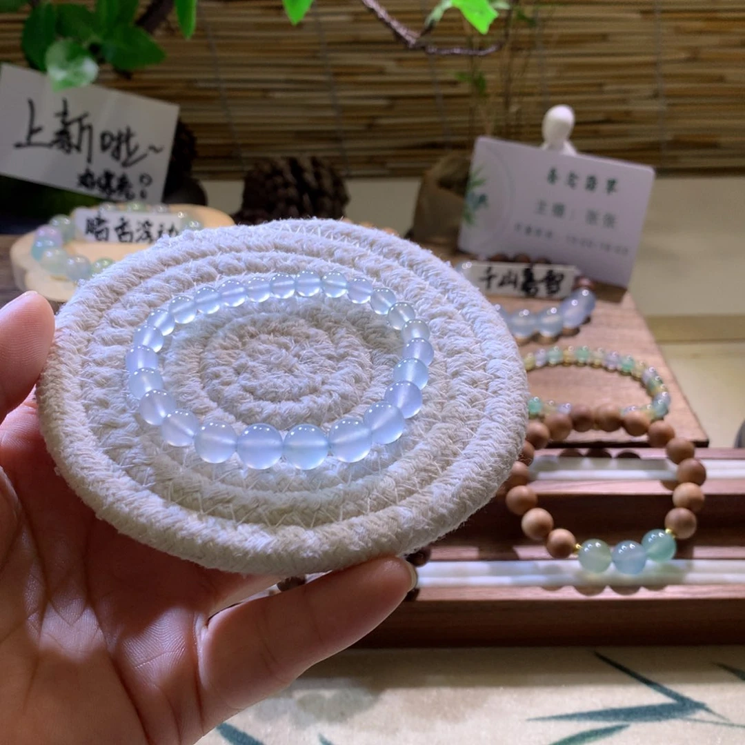 翡翠散珠卡6-7mm的冰清玉洁