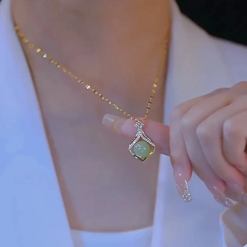 合金项链轻奢项链百搭复古气质坠链设计感