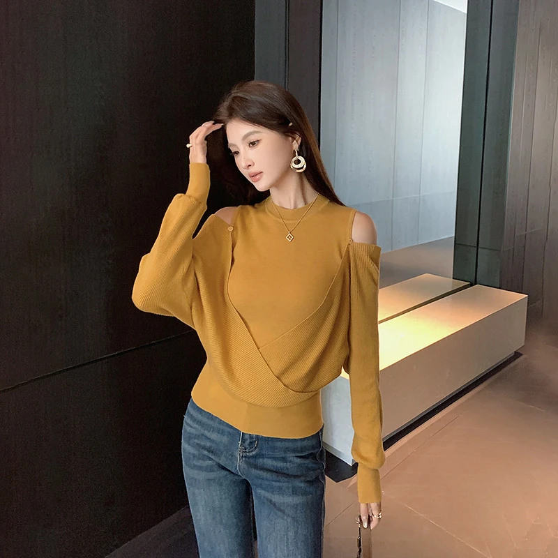 2025新款韩系穿搭休闲百搭针织衫长袖上衣女秋冬宽松显瘦露肩气质