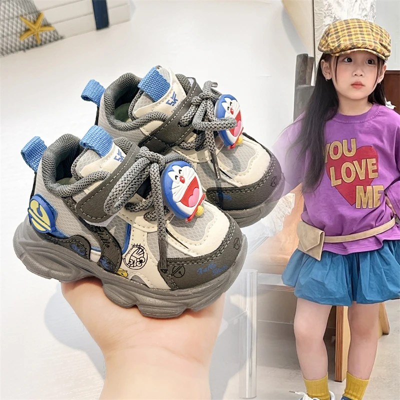 儿童鞋子秋季新款1-6岁男女童时尚卡通运动鞋中小童轻便软老爹鞋