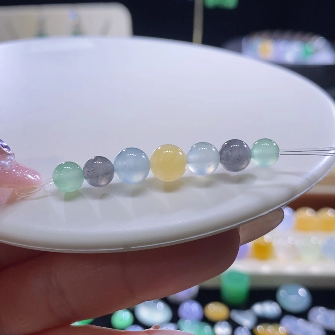 翡翠未镶嵌颈饰翡翠莫兰迪色系小珠搭配
