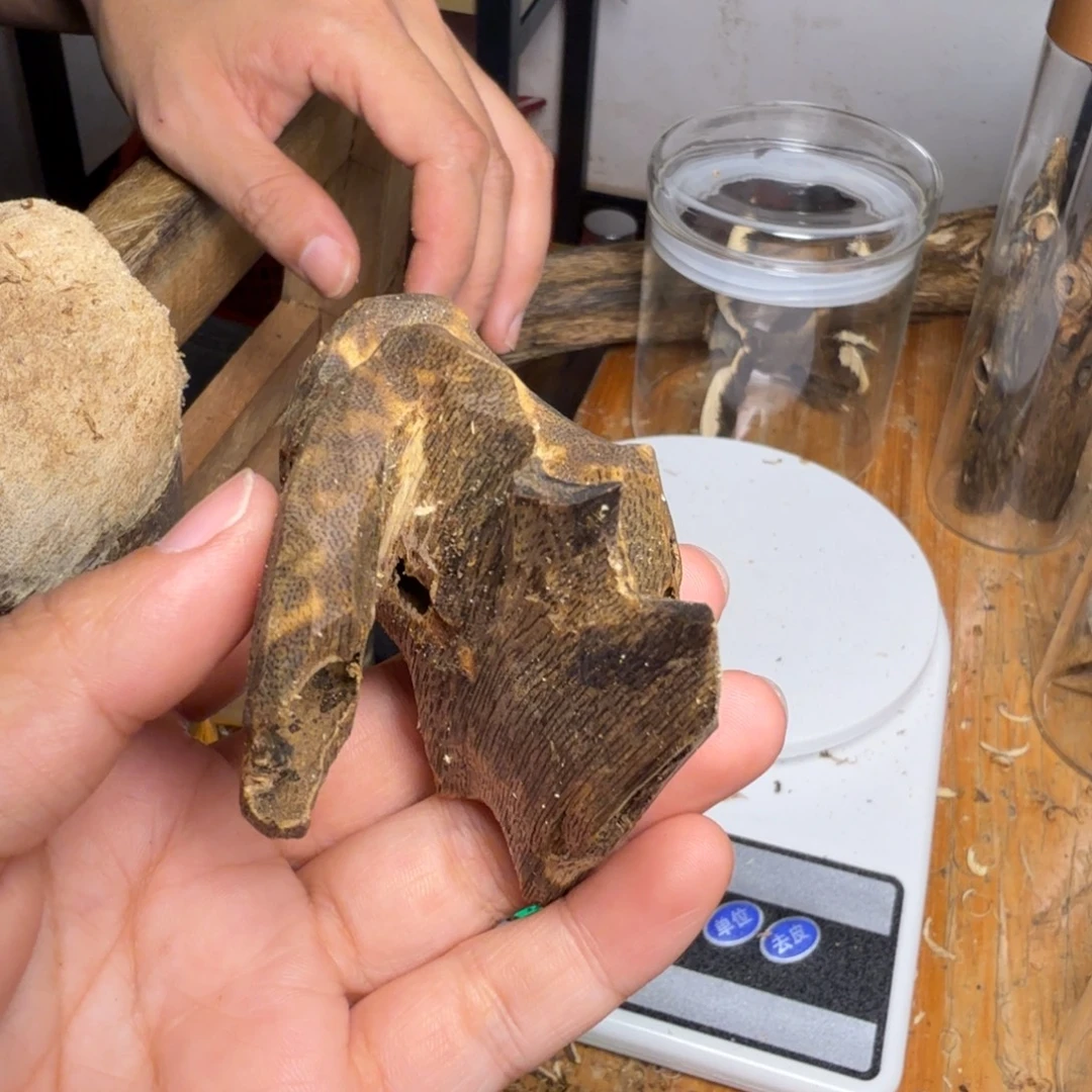 沉香块料沉香块料