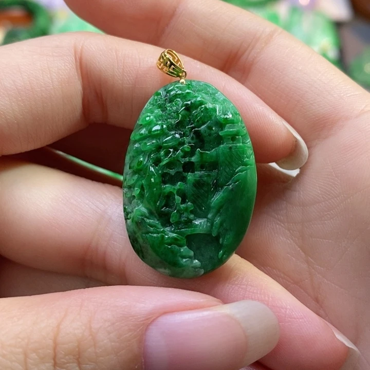 颈饰未镶嵌翡翠吊坠